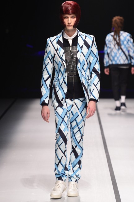 yoshio-kubo-tokyo-fashion-week-autumn-winter-2014-7