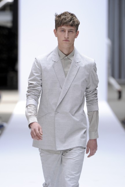 t-lauterbach_1004_ss14_pm