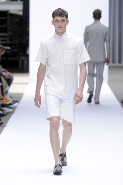 t-lauterbach_1005_ss14_pm