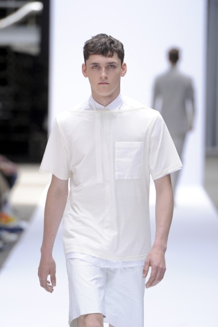 t-lauterbach_1006_ss14_pm