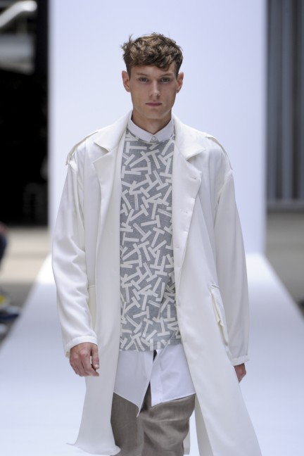 t-lauterbach_1018_ss14_pm