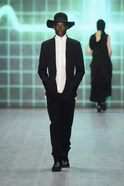 umasan-mercedes-benz-fashion-week-berlin-spring-summer-2015-17