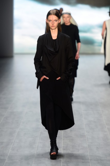 umasan-mercedes-benz-fashion-week-berlin-spring-summer-2015-31