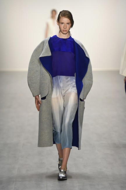universitat-der-kunste-berlin-mercedes-benz-fashion-week-berlin-spring-summer-2015-41
