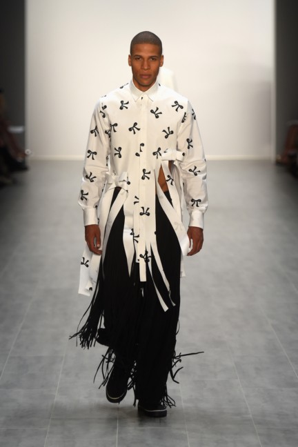 universitat-der-kunste-berlin-mercedes-benz-fashion-week-berlin-spring-summer-2015-61