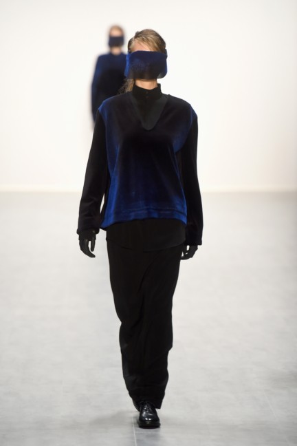 universitat-der-kunste-berlin-mercedes-benz-fashion-week-berlin-spring-summer-2015-78