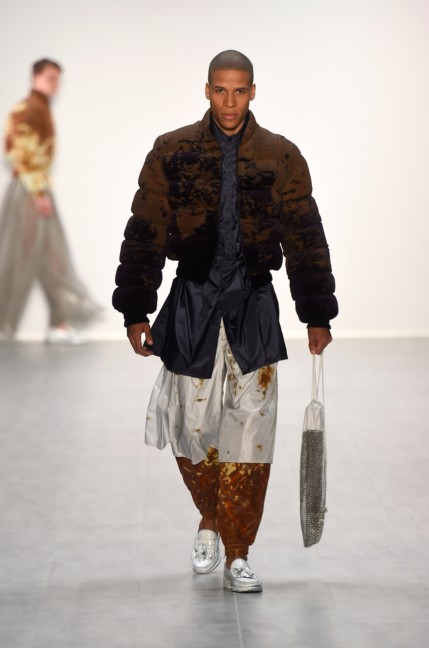 universitat-der-kunste-berlin-mercedes-benz-fashion-week-berlin-spring-summer-2015-9