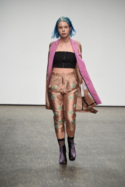 ss-2017_fashion-week-berlin_de_0025_vanesa-krongold_66488