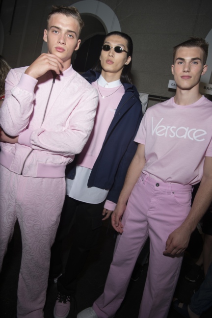 versace-milan-mens-ss-18-31