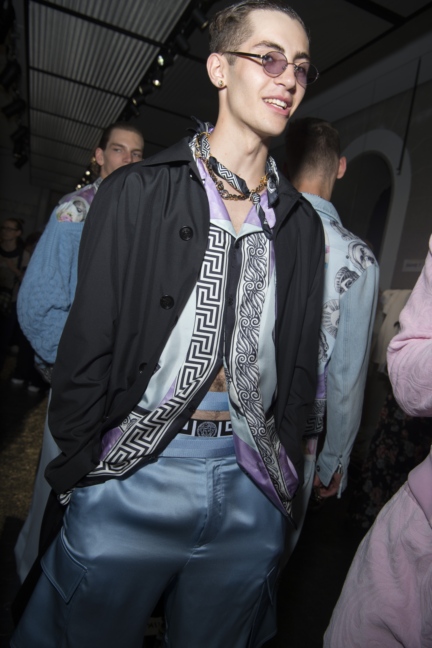 versace-milan-mens-ss-18-36