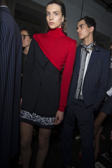 versace-milan-mens-ss-18-55