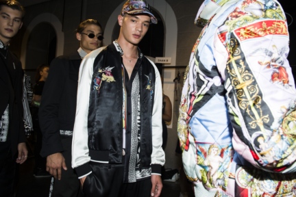 versace-milan-mens-ss-18-72