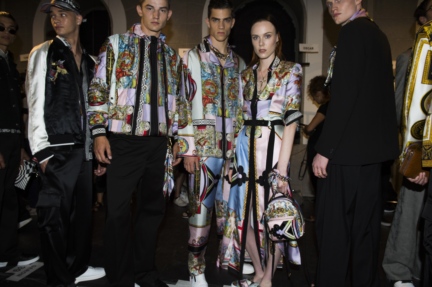 versace-milan-mens-ss-18-73