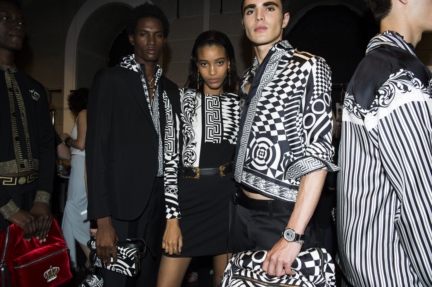 versace-milan-mens-ss-18-85