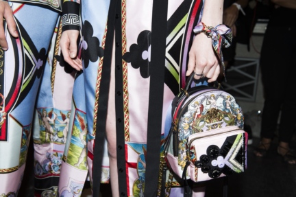 versace-milan-mens-ss-18-92