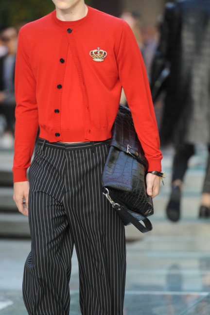 versace-milan-mens-ss-18-details-37