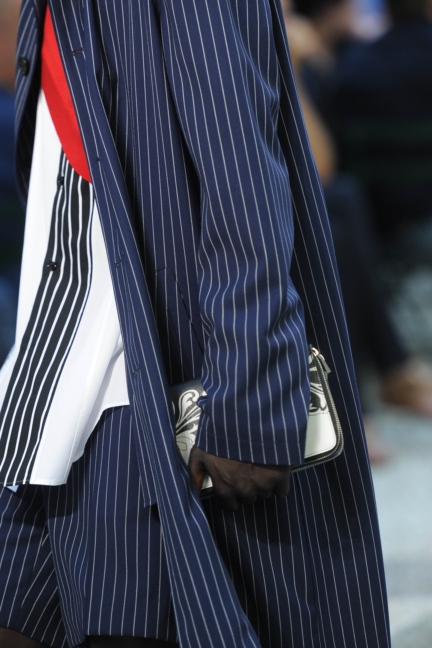 versace-milan-mens-ss-18-details-46