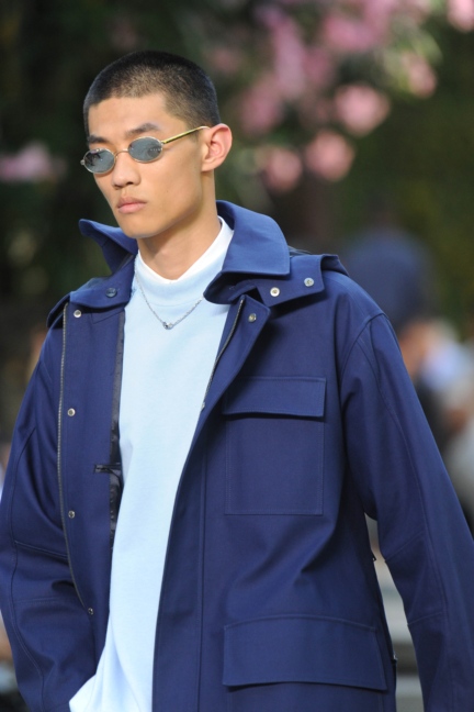 versace-milan-mens-ss-18-details-63