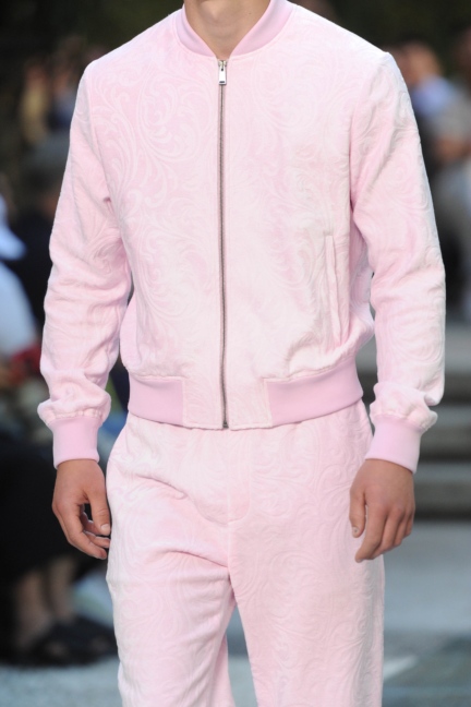 versace-milan-mens-ss-18-details-67