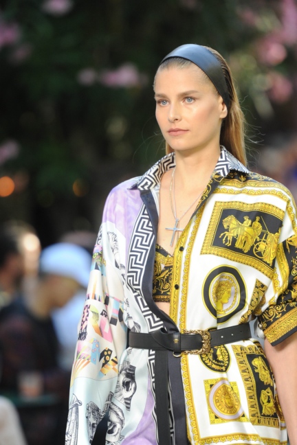 versace-milan-mens-ss-18-details-79