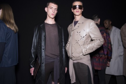 ss17m-versacefashion-040