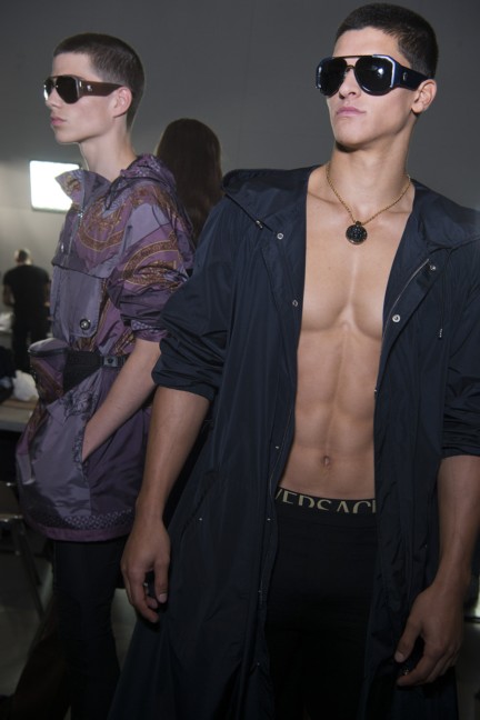ss17m-versacefashion-107