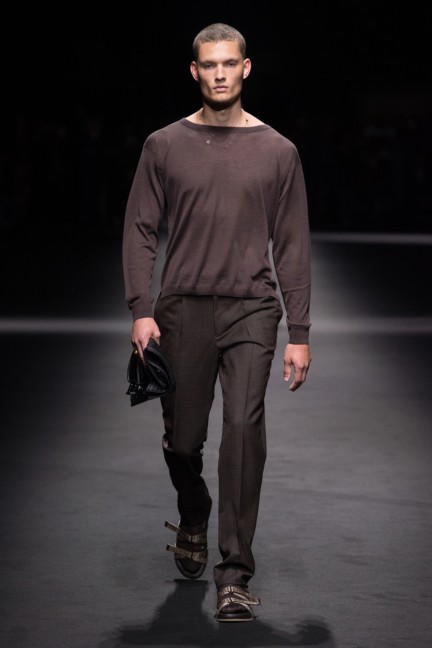 versace_men_ss17_03