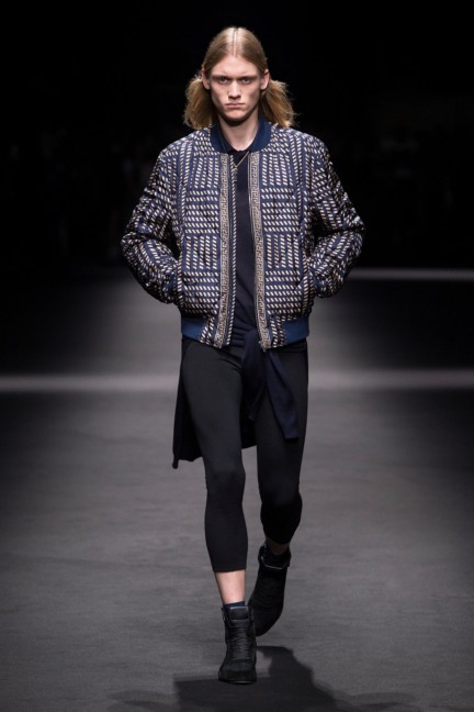 versace_men_ss17_32