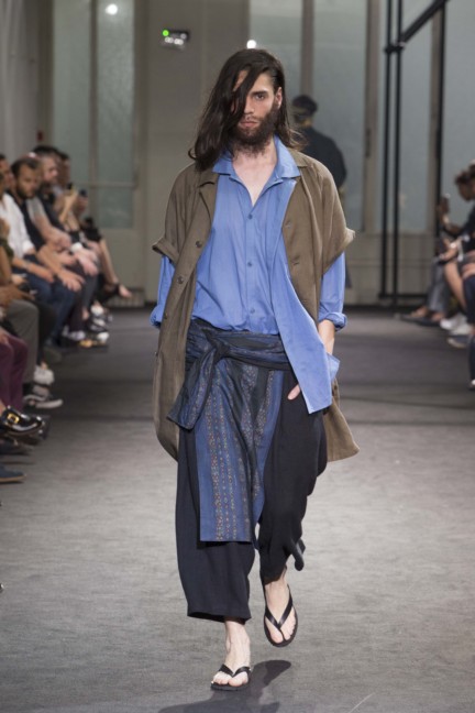 yohji-yamamoto-paris-mens-ss-17-backstage-29