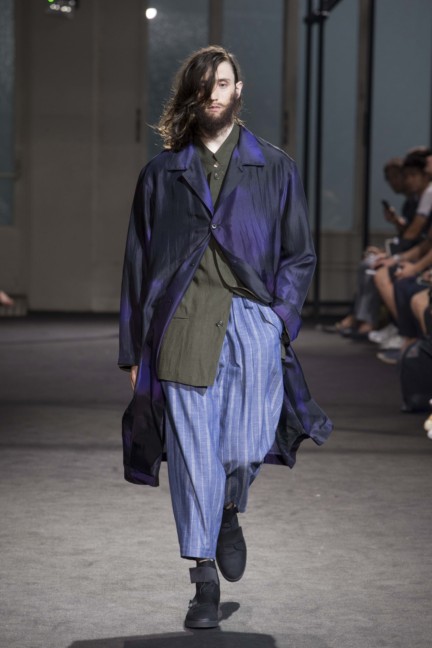 yohji-yamamoto-paris-mens-ss-17-backstage-33