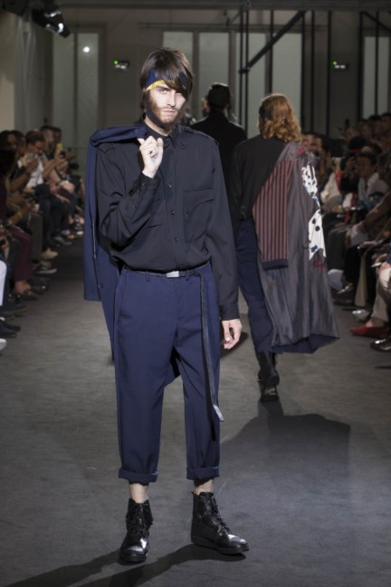 yohji-yamamoto-paris-mens-ss-17-backstage-48