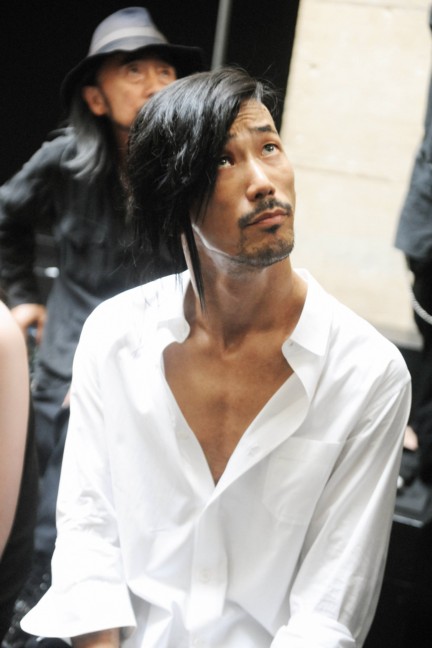 yohji-yamamoto-paris-mens-ss-17-2