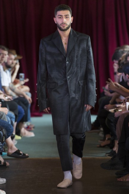 y_project_ss17_menswear_look_24