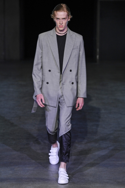 22-4-hommes-paris-mens-ss-17