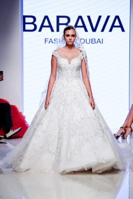 baravia-couture-arab-fashion-week-ss20-dubai-6463
