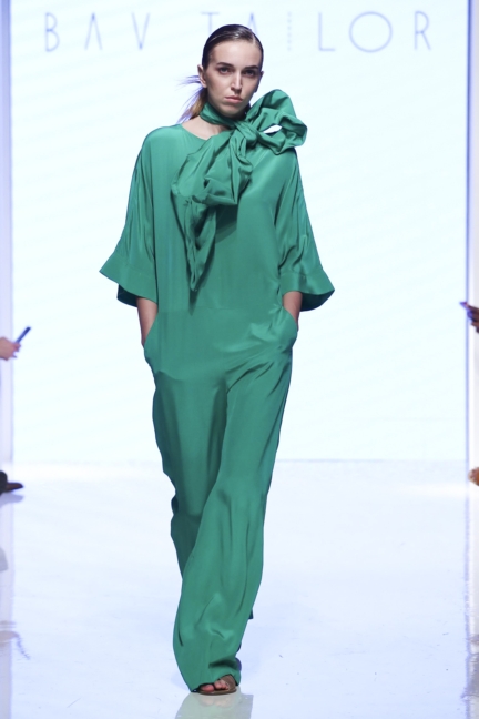 bav-tailor-arab-fashion-week-ss20-dubai-8138