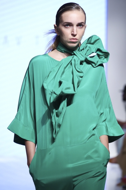 bav-tailor-arab-fashion-week-ss20-dubai-8142