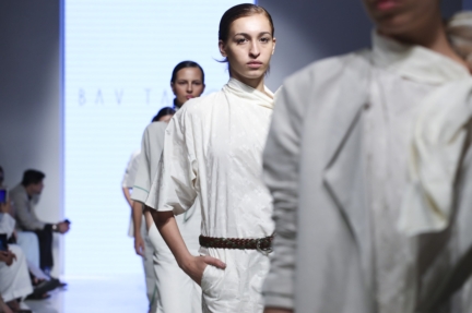 bav-tailor-arab-fashion-week-ss20-dubai-8286
