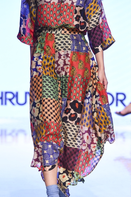 dhruv-kapoor-arab-fashion-week-ss20-dubai-4506