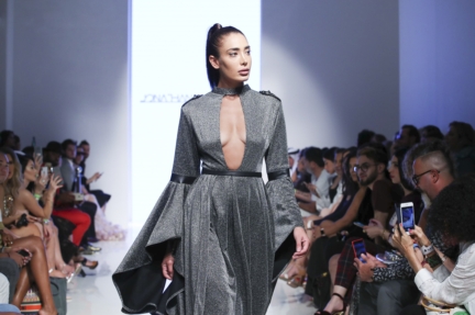 jonathan-marc-stein-arab-fashion-week-ss20-dubai-1171