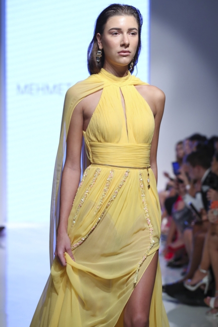 mehmet-korkmaz-arab-fashion-week-ss20-dubai-1644