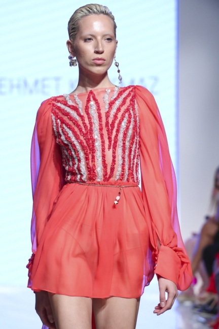 mehmet-korkmaz-arab-fashion-week-ss20-dubai-1688