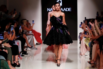 naja-saade-arab-fashion-week-ss20-dubai-6028