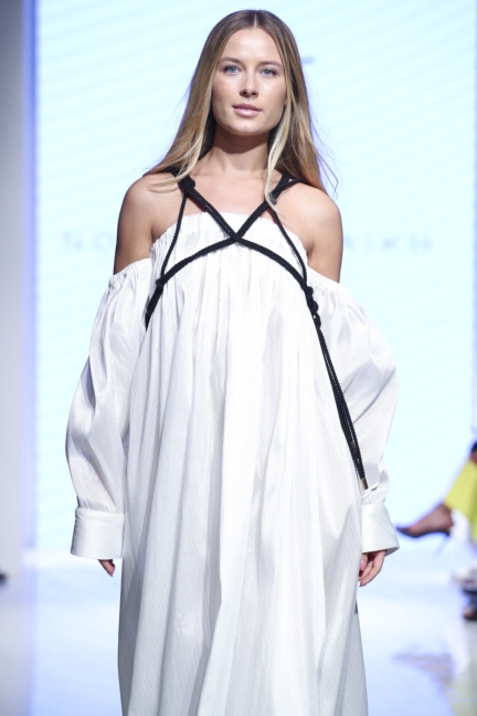 nora-al-shaikh-arab-fashion-week-ss20-dubai-0039