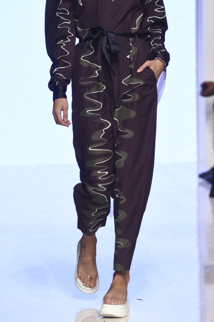 yly-studio-arab-fashion-week-ss20-dubai-0570