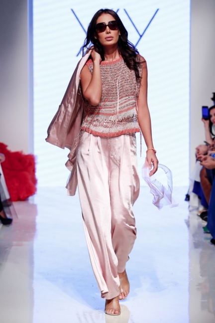 yly-studio-arab-fashion-week-ss20-dubai-5800