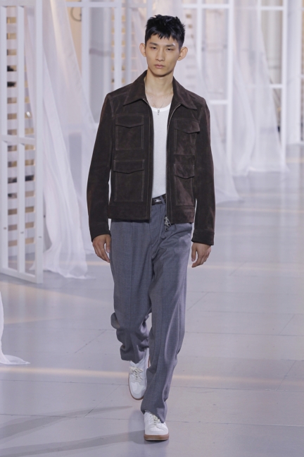 ami-alexandre-mattiussi-paris-mens-ss-17-9