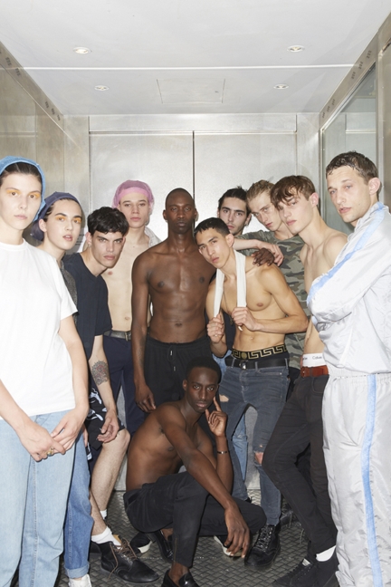 andrea-crews-paris-mens-ss-17-119