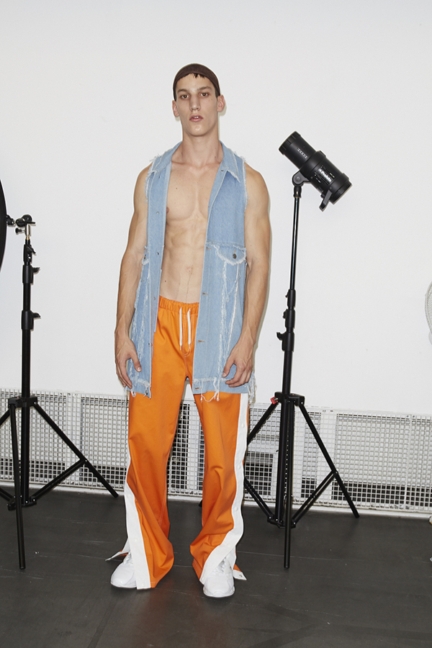 andrea-crews-paris-mens-ss-17-87