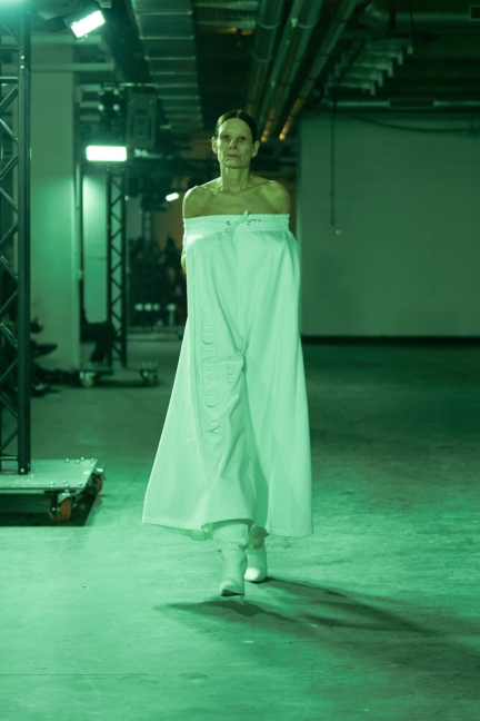 03_anonymousclub_aw24_runway_by_ioannispapadakis